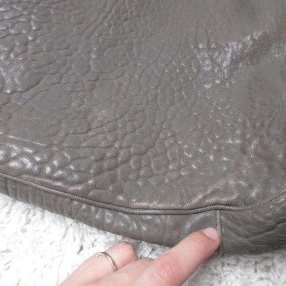 Yves Saint Laurent sheepskin roady large hobo bag hawaii special edition - Picture 10 of 13